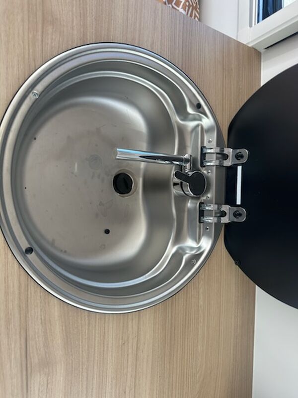 AVAN APPLAUSE 600 2 LTD EDTION