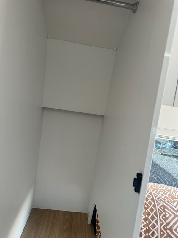 AVAN APPLAUSE 600 2 LTD EDTION