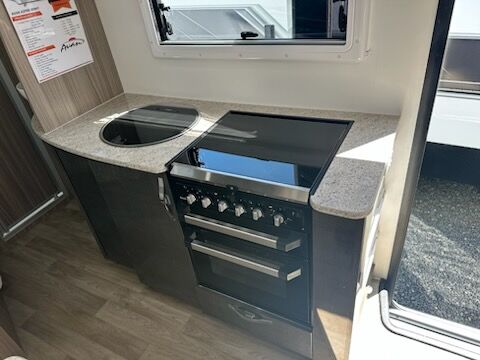 Avan Aspire 499 Adventure Pack