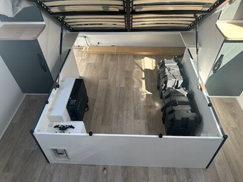 Avan Aspire 555 3 Adventure Pack