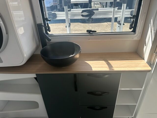 Avan Aspire 555 3 Adventure Pack