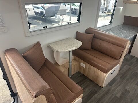 Avan Aspire 587 2 Adventure Pack