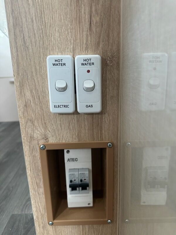 Avan Aspire 587 2 Adventure Pack