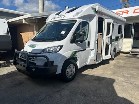 Avan Ovation M32 C CLASS