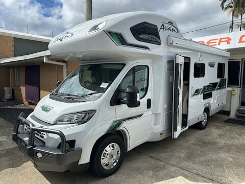 Avan Ovation M5 C Class