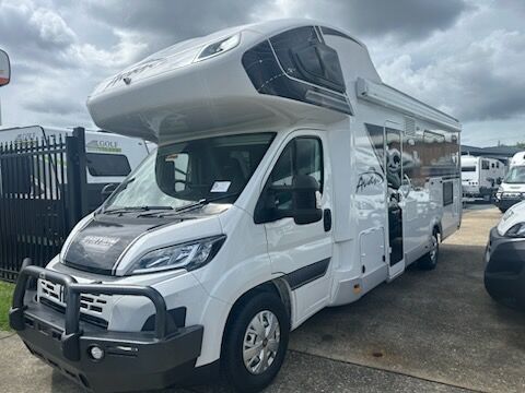 Avan Ovation M7 C Class