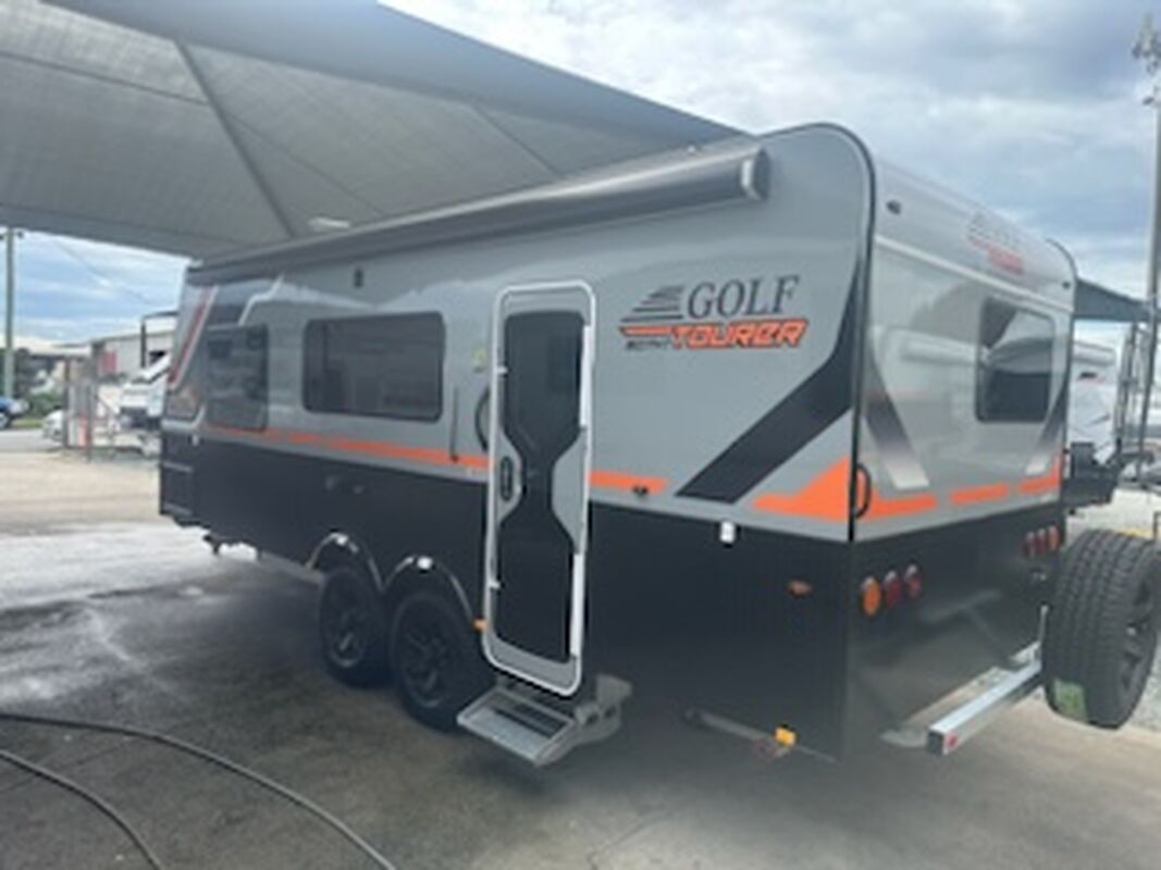 Golf Tourer 607 HT