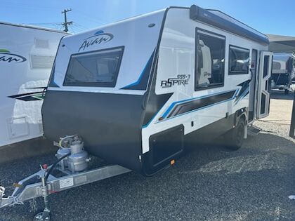 Avan Aspire 555-3 Adventure Pack