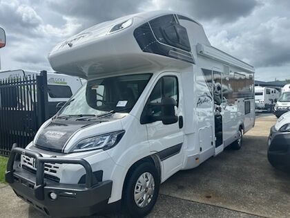 Avan Ovation M7 C Class