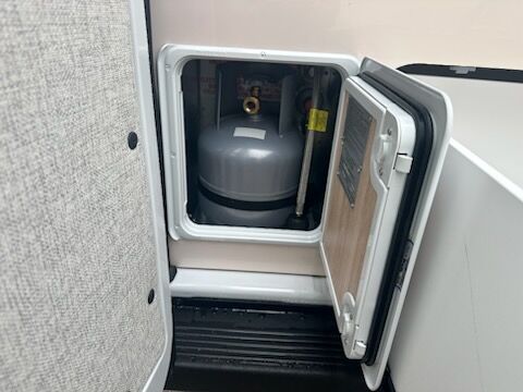 Avan Applause 600 2