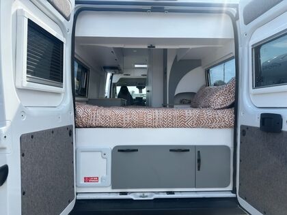 AVAN APPLAUSE 600 2 LTD EDTION