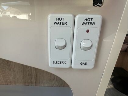 Avan Aspire 555 1 Adventure Pack with Outback Coil Suspension