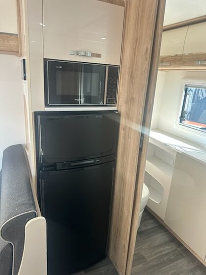 Avan Aspire 572 HT