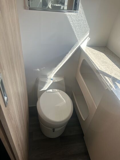 Avan Aspire 572 HT