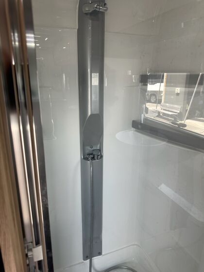 Avan Aspire 587 2 Adventure Pack