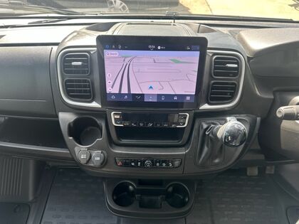 Avan Ovation M32 C CLASS