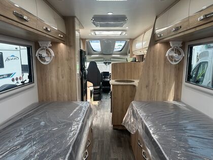 Avan Ovation M9 B Class