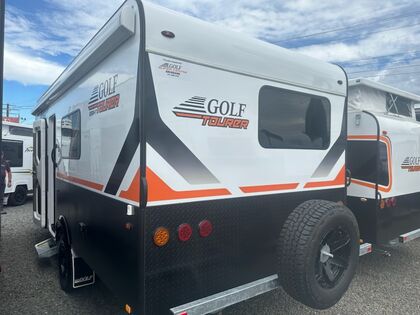 Golf Tourer 556
