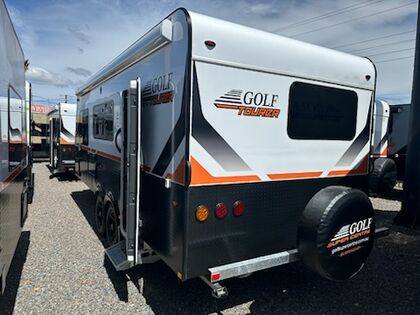 Golf Tourer 607 HT Single Beds